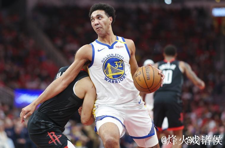 申京26+11完胜库里19分 火箭力克勇士晋级杯赛四强 申京26+11完胜库里19分 火箭力克勇士晋级杯赛四强